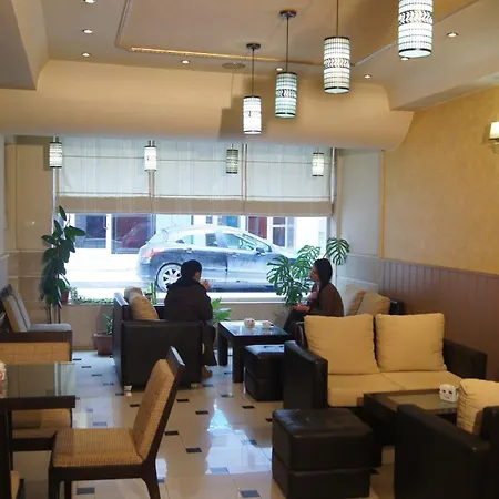 Bristol ホテル 3*