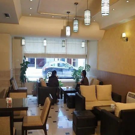 Bristol ホテル 3*