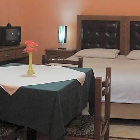 Otel Bristol