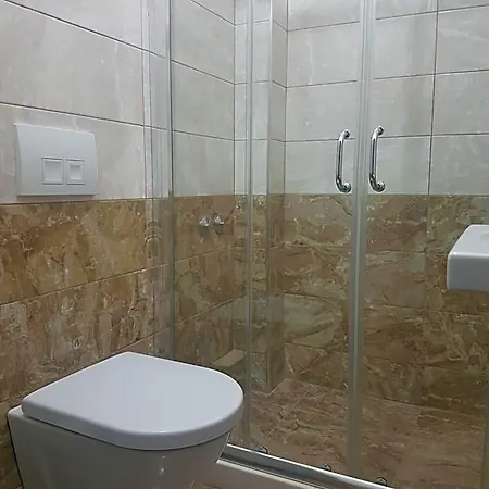 Bristol Otel 3*