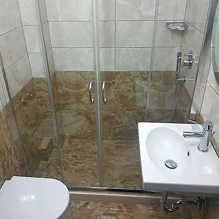 Otel Bristol Tiran