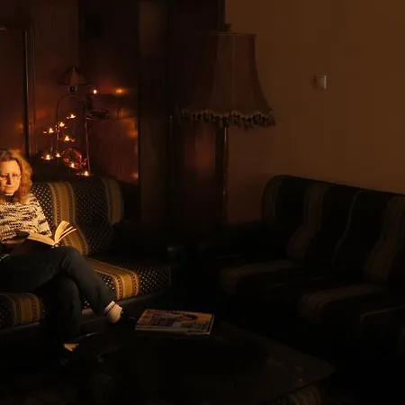 Bristol Szálloda Tirana