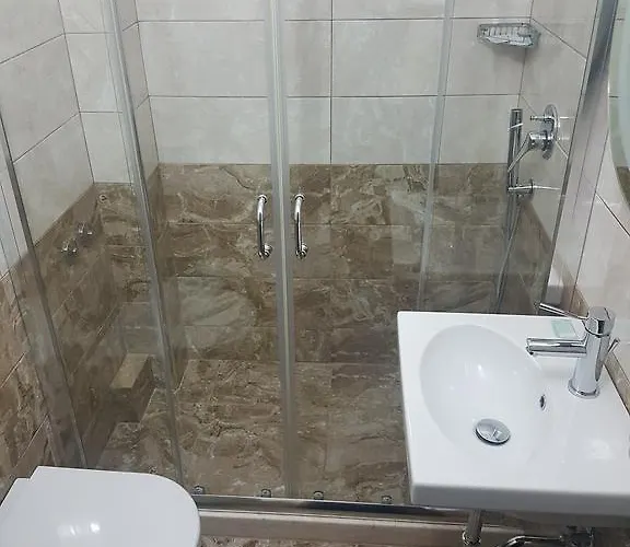 Bristol טיראנה